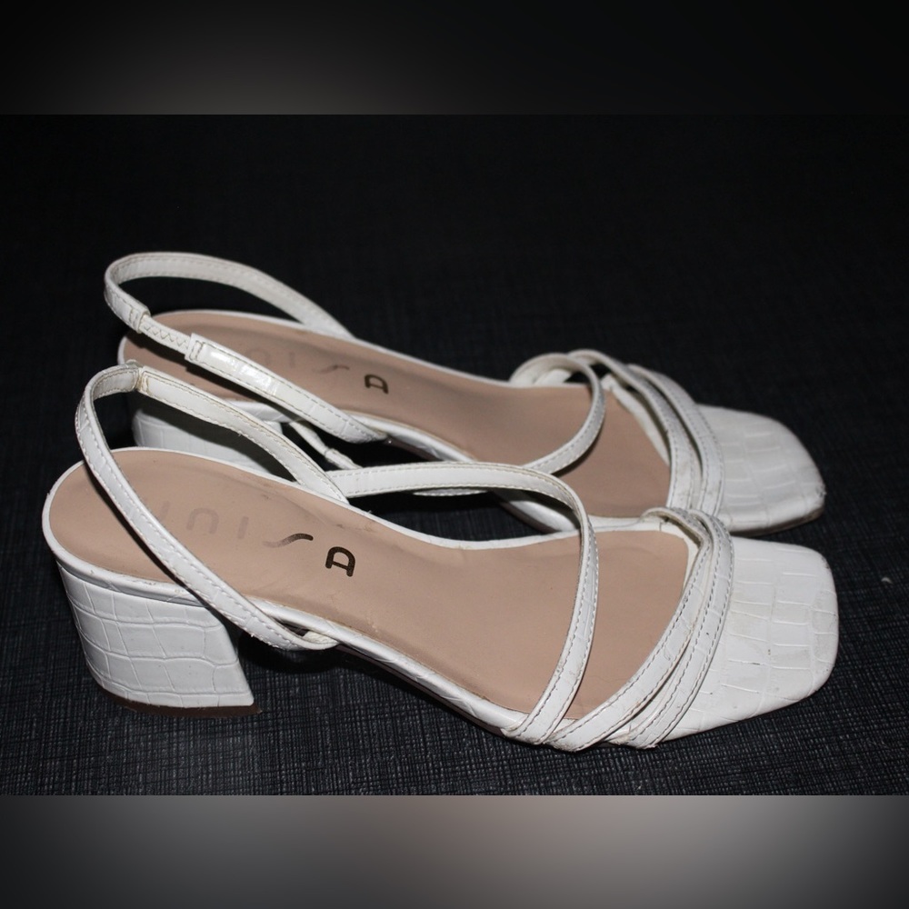 Steve Madden Size 8 White Mule Heels